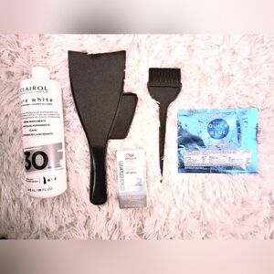 5 Pc Wella Hair Bleaching And Toning Kit with Application Tools